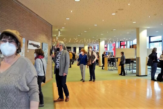 Ab Sonntag präsentiert das Theater in Kooperation mit dem Seniorenbüro und dem City-Art-Projekt die Ausstellung „Kunstgenuss 60+". (Archivfoto: © Martina Hörle)