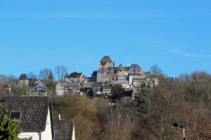 Von der Hasencleverstraße hat man einen wundervollen Blick auf Schloss Burg. (Foto © Sandra Grünwald)