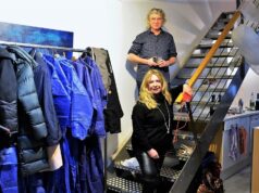 Karen Ulrich und Michael Boeck luden ein zur Abschlussveranstaltung "Mehr Meer" in die Galerie Märzhase. (Foto: © Martina Hörle)