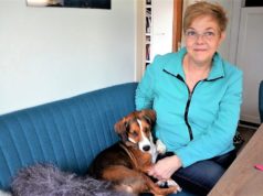 Carola Horlemann, Vorsitzende des Vereins Fellfreunde hat mit Unterstützung von Karen Ulrich den ersten Hundetag im Balkhauser Kotten ins Leben gerufen. (Archivfoto: © Martina Hörle)