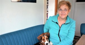 Carola Horlemann, Vorsitzende des Vereins Fellfreunde hat mit Unterstützung von Karen Ulrich den ersten Hundetag im Balkhauser Kotten ins Leben gerufen. (Archivfoto: © Martina Hörle)