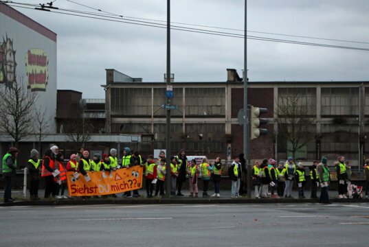 Alle 23 Solinger Grundschulen und 48 Kindertagesstätten beteiligten sich an der Aktion "Siehst du mich?!", um für Kindersicherheit im Straßenverkehr zu sensibiliseiren. (Foto © Sandra Grünwald)