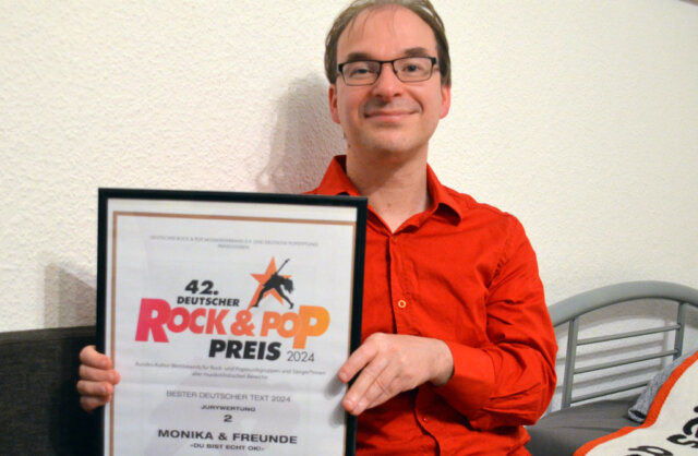 Schlagertexter Pascal Herder ist in der Musikbranche kein Unbekannter und kann bereits diverse Auszeichnungen vorweisen. (Foto: © Martina Hörle)