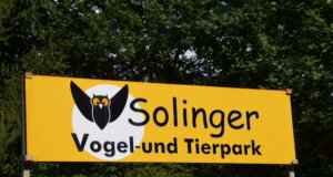 Vogelpark Ohligs: Umfangreiche Schutzmaßnahmen gegen Vogelgrippe Im Solinger Vogel- und Tierpark laufen die Vorbereitungen gegen die Vogelgrippe auf Hochtouren. (Foto: © Martina Hörle)