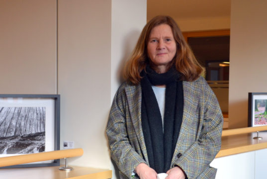 Die Solinger Fotografin Britta Kurth zeigt in einer Wanderausstellung stimmungsvolle Aufnahmen zum Thema „Wald“. (Foto: © Martina Hörle)
