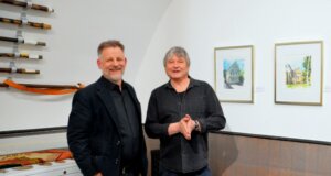 Gräfrath-Museum: Erste Wechselausstellung von Andre Peer Dirk Balke (li) und Andre Peer freuen sich, gemeinsam die erste Wechselausstellung im Gräfrath-Museum zu präsentieren. (Foto: © Martina Hörle)