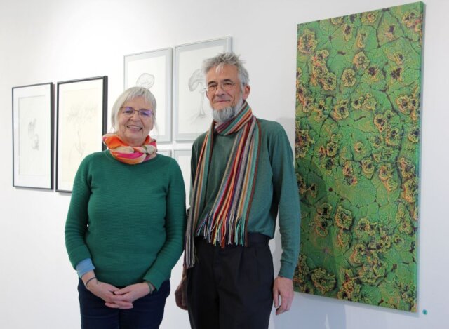 Sabine Goffart und Karl-Heinz Schäffner haben eine faszinierende Ausstellung über das Wunder Natur zusammengestellt. (Foto © Sandra Grünwald)