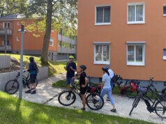 Traditionell wird einmal im Jahr vom ADFC eine Radtour durch die Siedlungen der Spar- und Bauverein Solingen eG angeboten. (Foto: © Spar- und Bauverein Solingen)