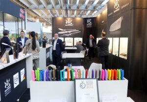 Der Solinger Hersteller Gehring (hier ein Foto aus dem Jahr 2023) zeigt auf der aktuellen Ambiente in Frankfurt seine Schneid- und Haushaltswaren. Der Messestand befindet sich in Halle 8.0, Stand J50. (Archivfoto: © Bastian Glumm)