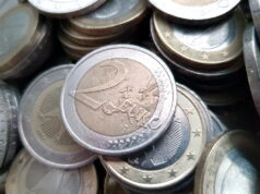 Beamte und auch Angehörige des öffentlichen Dienstes können mit einem Beamtenkredit viel Geld sparen. (Archivfoto: © Bastian Glumm)