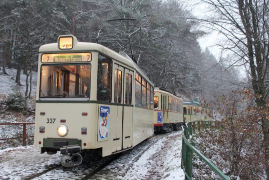 Durch das idyllische Kaltenbachtal bis in das leicht verschneite Cronenberg windet sich die rund drei Kilometer lange Strecke. (Foto: © Das SolingenMagazin)