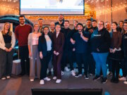 Die teilnehmenden Startups der achten Runde des bergsteiger-accelerators von Solingen.Business präsentierten beim Demo Day ihre innovativen Geschäftsmodelle in der Alten Maschinenhalle. (Foto: © Solingen.Business)