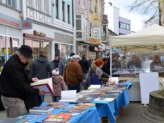 Am 27. Oktober soll sich die Ohligser Innenstadt in ein lebendiges Zentrum der Begegnung verwandeln – „Ohligs verbindet!“ lautet das Motto des Tages. (Archivfoto: © Martina Hörle)