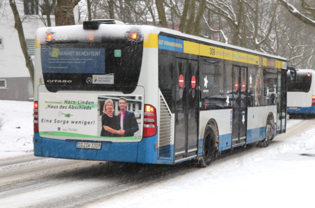 Trotz Schnee und Eis fahren in Solingen die Busse, es kommt jedoch auf allen Linien zu Verspätungen. (Foto: © Bastian Glumm)