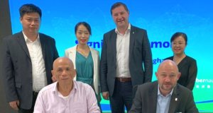 Derzeit befindet sich eine Solinger Wirtschaftsdelegation um Oberbürgermeister Tim Kurzbach und Wirtschaftsförderer Frank Balkenhol in China, jetzt wurden mehrere Absichtserklärungen zu Kooperationen unterzeichnet. (Foto: © Stadt Solingen)