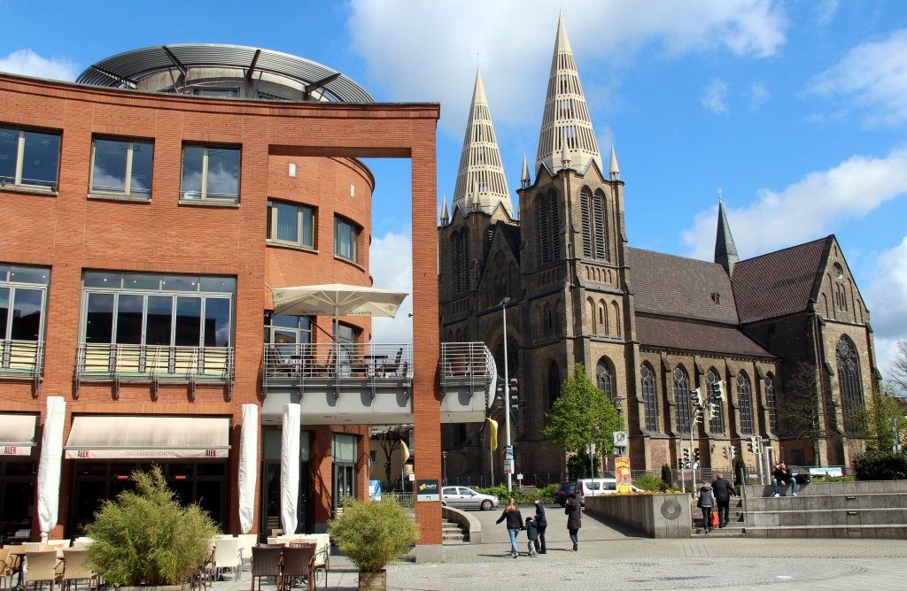 Clemens-Galerien und Clemenskirche in der Solinger Innenstadt. (Archivfoto: © Bastian Glumm)