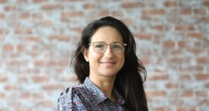 Jessica Pansa gründete das Startup Du.Mapa, um Eltern bei der spielerischen Förderung ihrer Kinder zu unterstützen – aktuell ist sie Teilnehmerin im Programm Bergsteiger-Accelerator der Solinger Wirtschaftsförderung. (Foto: © Bastian Glumm)