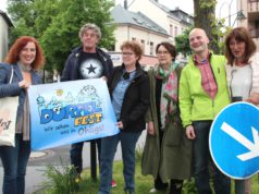 Sind bereits jetzt bester Stimmung und freuen sich auf das Dürpelfest: v.li. Gloria Göllmann, Timm Kronenberg, Frauke Pohlmann, Brigitte Kiekenap, Dr. Christoph Fuhrmann und Ute Morsbach-Michels. (Foto: © B. Glumm)