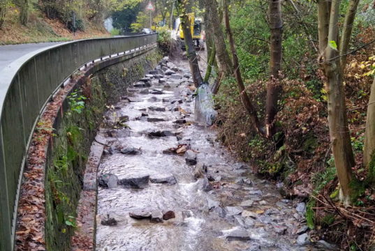 Die Bauarbeiten für den Fischaufstieg am Eschbach in Unterburg werden zum Ende dieser Woche fertig gestellt. (Foto: © Wupperverband)