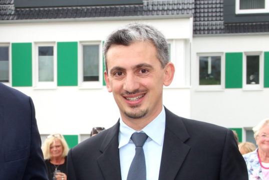 Francesco Cinquegrani ist Vorstandsvorsitzender des Gräfrather Bauvereins. (Archivfoto: © Bastian Glumm)