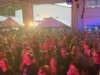 Volles Haus beim Sommerfest der Freiwilligen Feuerwehr Mangenberg: An drei Tagen erwartet die Besucherinnen und Besucher ein abwechslungsreiches Programm mit Live-Musik, Feuerwehrtechnik und Angeboten für die ganze Familie. (Foto: © Löscheinheit 3 Mangenberg)