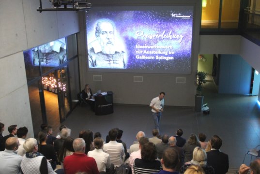 Am Dienstagabend wurden in den Räumen der Firma codecentric die Gewinner des Ausstellungswettbewerbs des Galileums bekanntgegeben. (Foto: © Bastian Glumm)