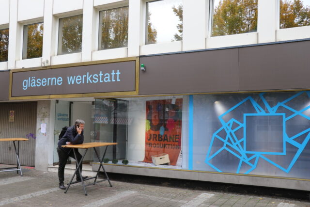 Die Gläserne Werkstatt in der Solinger Innenstadt. (Foto: © Bastian Glumm)