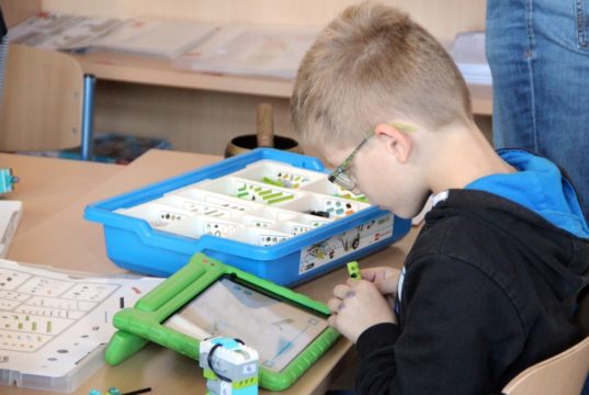 Das Thema "Digitale Schule" wird zunehmend wichtiger. Die Corona-Krise hat dem einen deutlichen Schub verliehen. (Archivfoto: © Bastian Glumm)