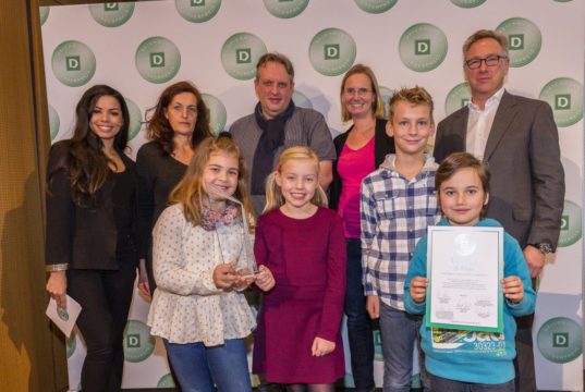 Die Grundschule Uhlandstraße erreichte jetzt den 3. Platz beim Deichmann-Förderpreis für Integration. (Foto: © Deichmann/Rüdiger Fessel)