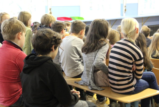 Für Viertklässler beginnt ab dem 7. Mai wieder der Präsenzunterricht in den Solinger Grundschulen, das hat das NRW-Schulministerium heute mitgeteilt. (Archivfoto: © Bastian Glumm)