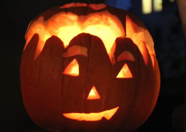 Ende Oktober wird Halloween gefeiert. Der Brauch kam von Irland in die USA und von dort zurück nach Europa. (Archivfoto: © B. Glumm)