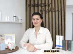 Sophie Lippe in ihrem Studio „Harmony of Skin“ an der Schützenstraße. Seit zwei Jahren arbeitet sie hier mit dem Schwerpunkt Maderotherapie und Kosmetik. (Foto: © Bastian Glumm)