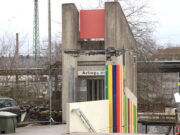 Aufzug und Treppe am Hauptbahnhof in Ohligs werden erneuert. (Archivfoto: © Bastian Glumm)