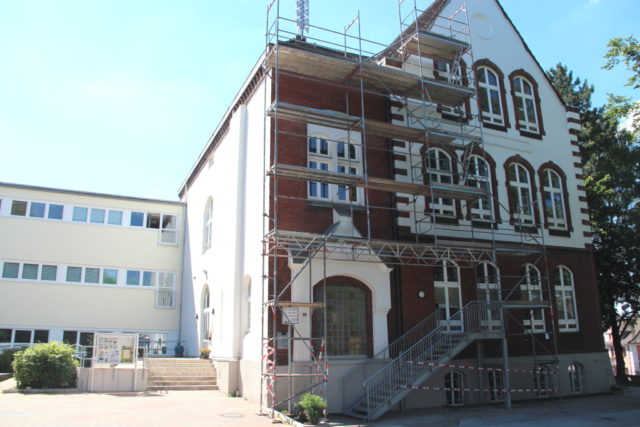 haus-der-jugend-graefrath-nibelungenstrasse Das Gräfrather Haus der Jugend, das