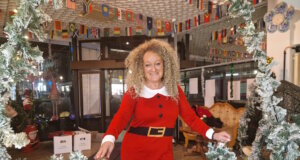 Agnieszka Moranska-Röder vom Vorstand der "Helfenden Schirme" freut sich auf den Nikolaustag, den der Verein am 6. Dezember organisiert. (Foto: © Bastian Glumm)