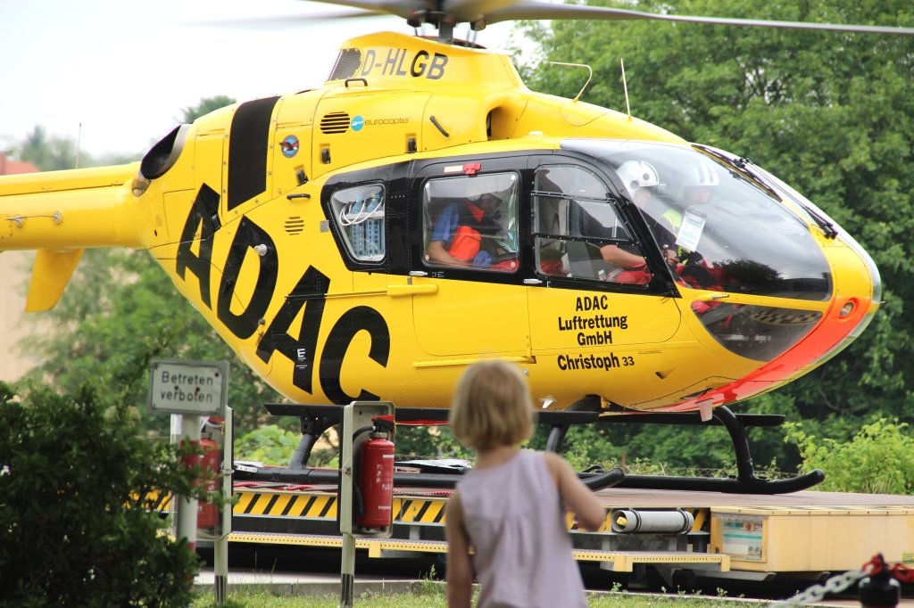Per Rettungshubschrauber wurde eine Notärztin aus Köln eingeflogen. (Symbolfoto: © Bastian Glumm)