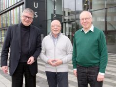 Arbeiten in vielen Bereichen zusammen: v.li Joachim Radtke vom Stadtmarketing Solingen mit Dietmar Vogt und Friedhelm Funk von der IG Stadtführungen Solingen. (Foto: © Bastian Glumm)