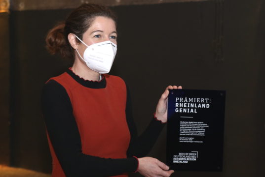 Kirsten Jahn ist Sprecherin der Geschäftsführung der Metropolregion Rheinland. Zur Verleihung des Innovationsaward kam sie ins Gründer- und Technologiezentrum. (Foto: © Bastian Glumm)