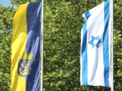 Ab Dienstag wird vor dem Solinger Rathaus die israelische Flagge wehen. (Archivfoto: © Bastian Glumm)
