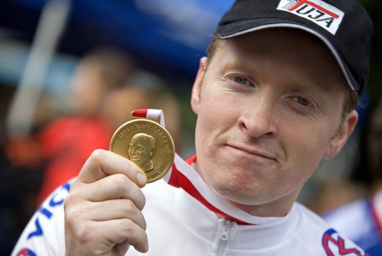 Der Extremsportler und Musiker Joey Kelly ist am kommenden Sonntag zu Gast im Solinger Klinikum und wird dort einen Impulsvortrag auf dem 2. Solinger Sportmedizin-Symposium halten. (Foto: © Thomas Stachelhaus/ProTalents)