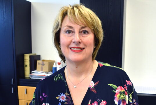 37 Jahre lang war Jutta Degen Pfarrerin der Evangelischen Stadtkirchengemeinde. Jetzt wird sie in den Ruhestand verabschiedet. (Archivfoto: © Martina Hörle)