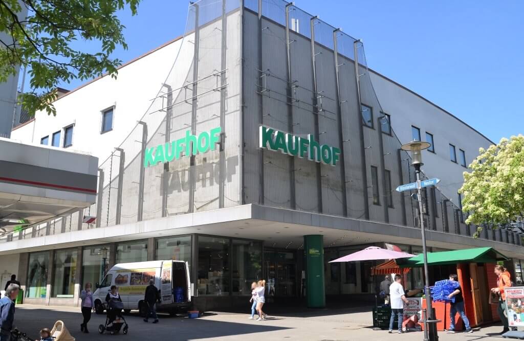 Der Kaufhof gibt seine Filiale an der Hauptstraße auf und wird den Standort Ende März 2019 schließen. (Foto: © Martina Hörle)