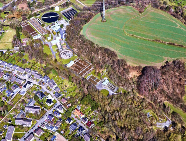 Schrägluftbild des Klärwerks in Solingen-Ohligs. (Foto: © BRW)