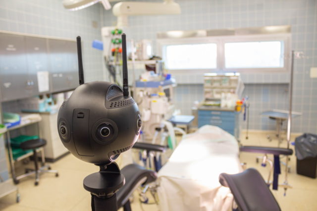 In einer virtuellen 360-Grad-Präsentation können alle Räume der Geburtshilfe im Klinikum Solingen in Ruhe „begangen“ werden. (Foto: © EXCIT3D)
