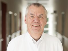 Professor Dr. Peter J. Heering, Chefarzt der Klinik für Nephrologie und Allgemeine Innere Medizin am Städtischen Klinikum Solingen, wird in der aktuellen Focus-Ärzteliste als einer von 80 Deutschlands führenden Bluthochdruckspezialisten empfohlen. (Foto: © S. Kayaalp/Klinikum Solingen)