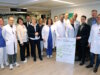 Zertifizierung für onkologische Spitzenversorgung am Klinikum Solingen Gratulation an das interdisziplinäre Team des Onkologischen Zentrums im Klinikum Solingen: Oberbürgermeister Daniel Flemm und die Klinikleitung überreichte das DKG-Zertifikat an die Zentrumsleiter der einzelnen Organzentren. (Foto: © Bastian Glumm)