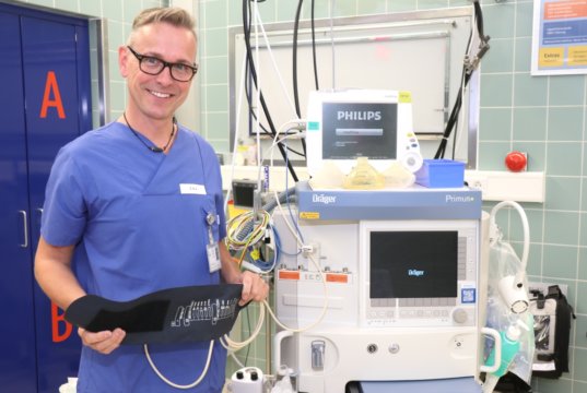 Laurenz Heidermann arbeitet seit 2011 im Klinikum Solingen. Der 52-Jährige ist stellvertretender Pflegeleiter in der Zentralen Notfallambulanz (ZNA). (Foto: © Bastian Glumm)