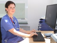 Stefanie Wenzel ist seit etwa drei Jahren im Akutschmerzdienst im Klinikum Solingen im Einsatz. (Foto: © Bastian Glumm)
