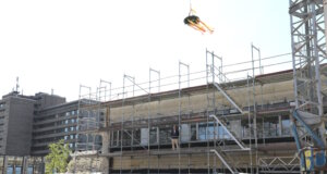 Am Klinikum Solingen wurde Richtfest für den Neubau der Akademie für Gesundheitsberufe gefeiert. Ab Herbst soll dort ausgebildet werden. (Foto: © Bastian Glumm)