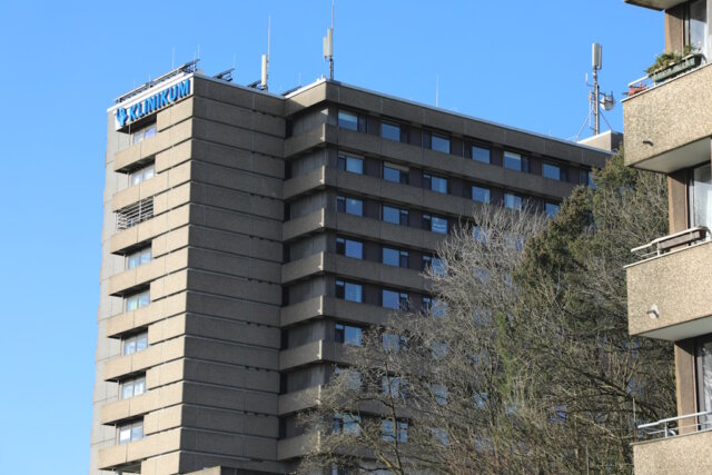 In den letzten Jahren veränderte sich die Krankenhauslandschaft in Solingen dramatisch. Mit der Schließung der St. Lukas Klinik musste das Klinikum sein Leistungsspektrum deutlich vergrößern. (Foto: © Bastian Glumm)